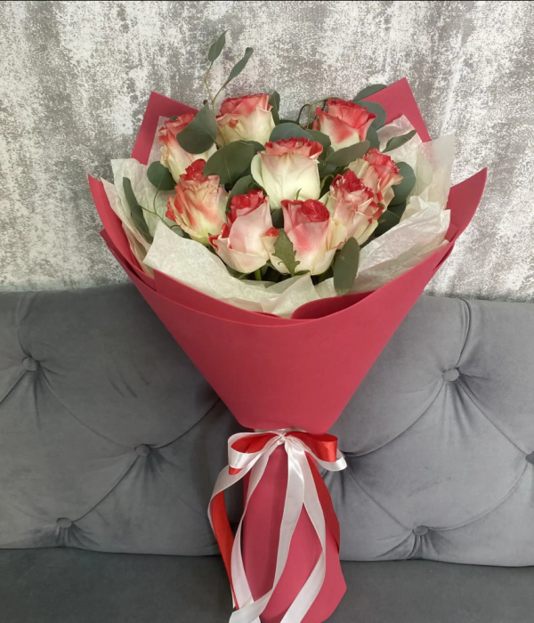 Микс-букет «Для тебя» из 9 Эквадорских роз #4593