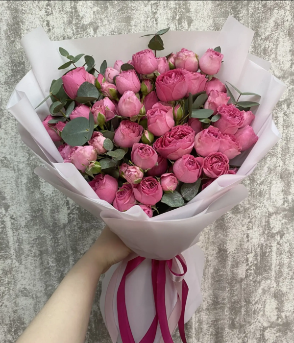 Букет из 9 кустовых роз  #4620