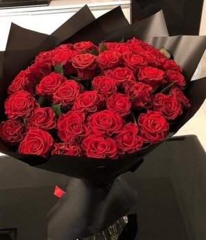 Букет из 51 красной розы Эль Торро (50 см) #1432