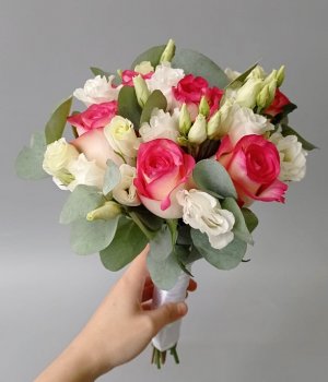 Свадебный букет из роз и эустом #2829