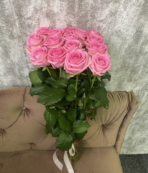 Букет из 15 розовых роз (60 см ) #3029