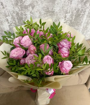 Букет из розовых пионовидных роз Леди Бомбастик ( 9 шт) #946