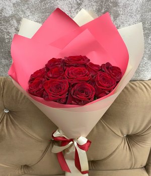 Букет из 11 красных роз (50 см ) #3176