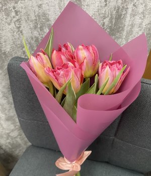 Букет из 5 розовых пионовидных  Тюльпанов #3519