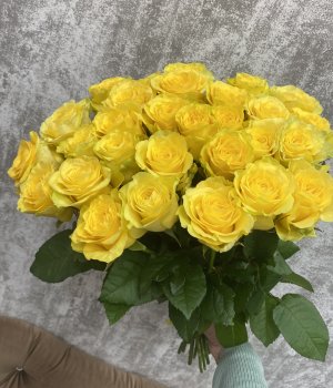 Букет из 29 желтых роз (50 см ) #3626