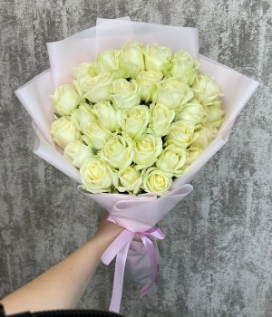 Букет из 29 белых роз (50 см) #3808