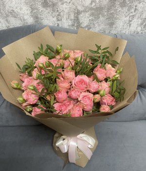 Букет из персиковых кустовых  роз  (9 шт ) #3922