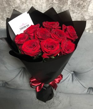 Букет из 9 красных роз (50 см) #1429