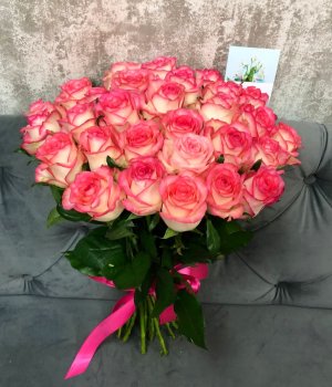 Букет из 25   роз Джумилия  (50см) #739