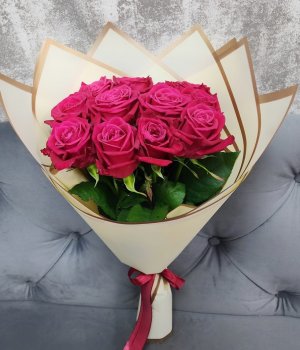 Букет из 11 роз Шангрила (60 см ) #3040