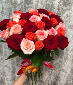 Микс -букет из 29 роз (50 см ) #2413