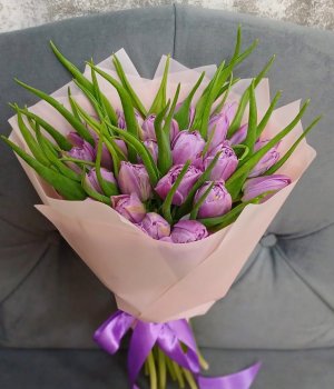 Букет из  тюльпанов Дабл Прайс  в розовой пленке  (25 шт) #924