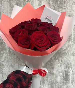 Букет из 11 красных роз (50 см ) #3176