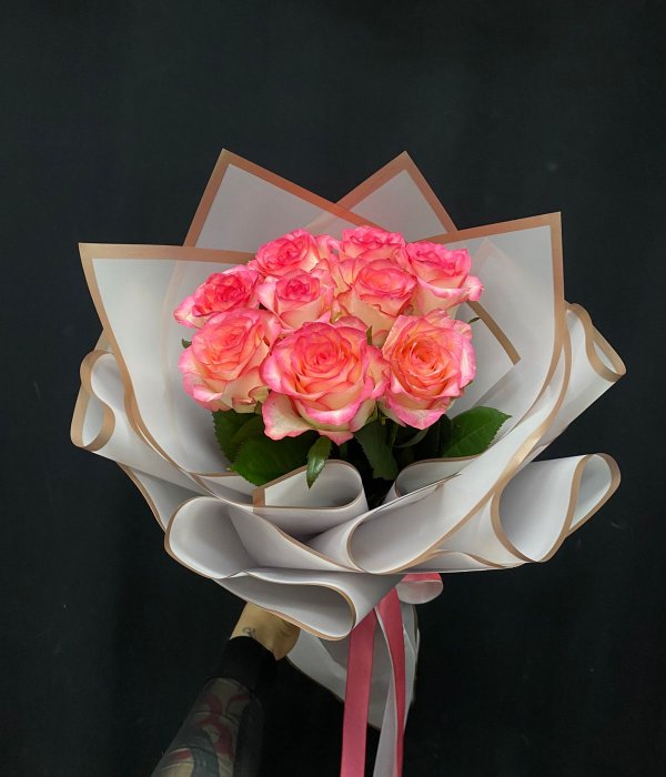 Букет из 9 роз Джумилия (50см) #4448