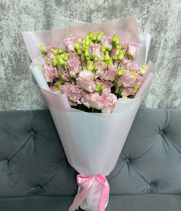 Букет из 11 махровых розовых эустом #3603