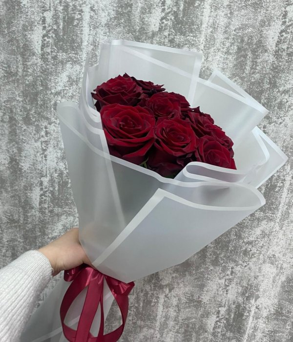 Букет из 9 эквадорских роз Эксплорер (70 см) #4515