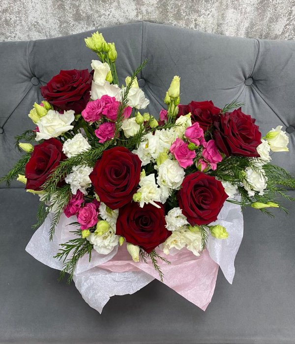 Микс-композиция  с Эквадорскими розами #4513