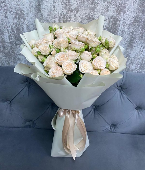 Букет из 11 пионовидных роз Софи (60 см) #4513