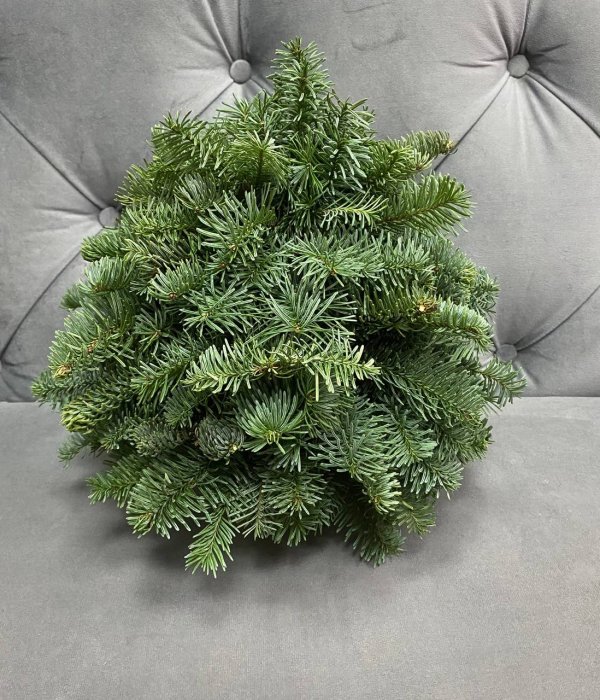 Елка из нобилиса без декора ( 35 см) #4543