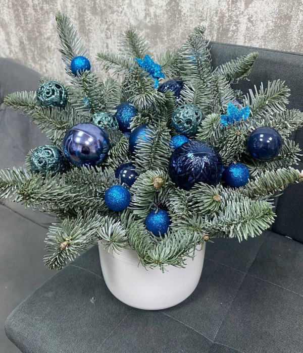 Новогодняя композиция в синих оттенках #4505