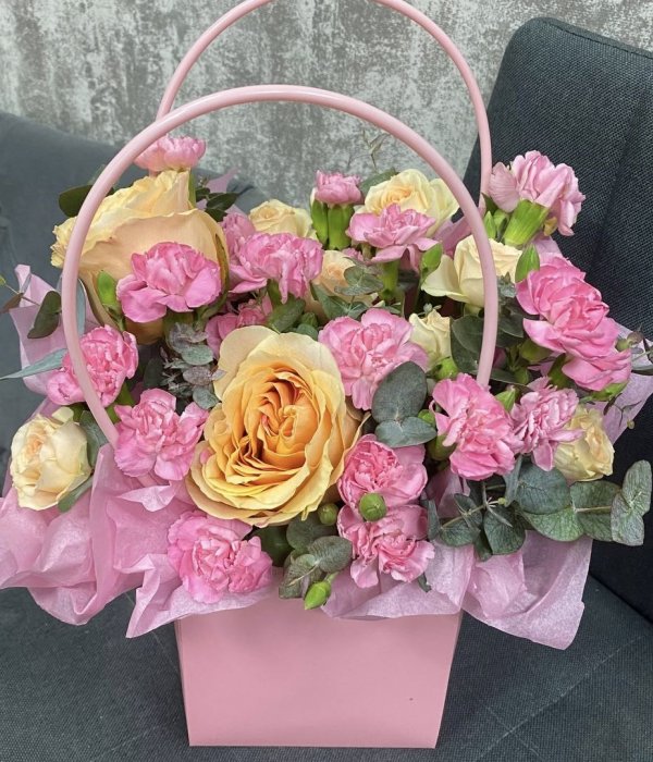 Композиция в сумочке 