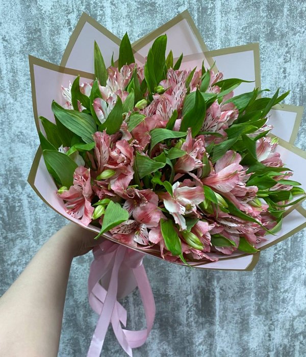 Букет из 15 розовых альстромерий* #4586